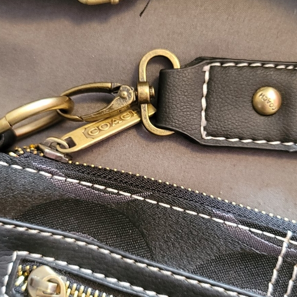 Coach Bag - Picture 5 of 5